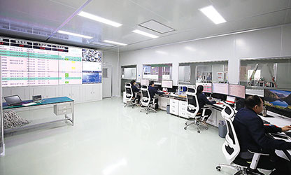 央媒持續(xù)關(guān)注 虹潤(rùn)再增信心--新華社客戶(hù)端專(zhuān)題報(bào)道巜福建順昌虹潤(rùn)儀表的國(guó)產(chǎn)化之路》，生動(dòng)描述虹潤(rùn)公司近年走過(guò)的成功之路